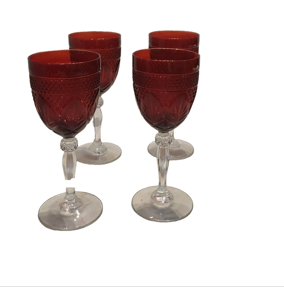 CRISTAL D'ARQUES DURAND FRANCE  RUBY RED CRYSTAL STEMWARE‎ WINE GOBLET SET OF 4